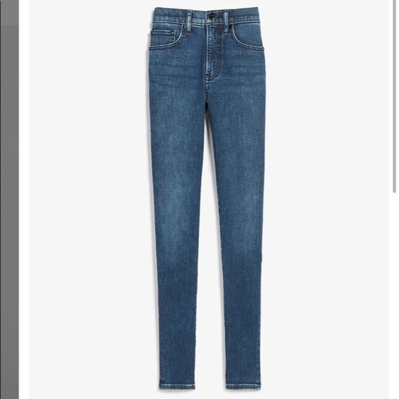 COPY - Mid Rise Faded Dark Wash Skinny Jeans short size 4 express petite pants … - Picture 3 of 3